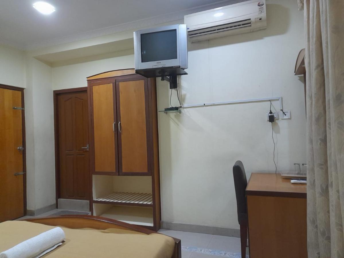 Hotel Dp Oberoi Residency Kochi Zewnętrze zdjęcie