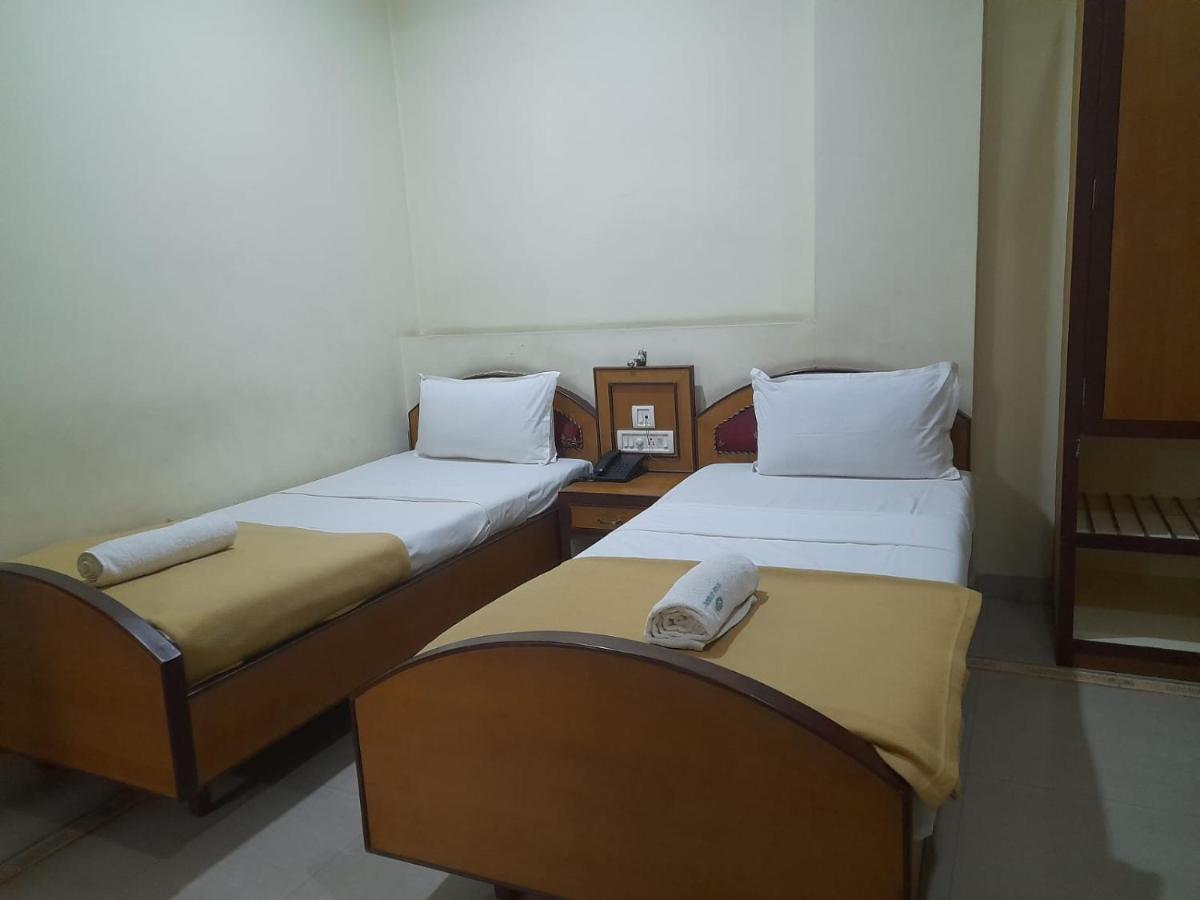 Hotel Dp Oberoi Residency Kochi Zewnętrze zdjęcie